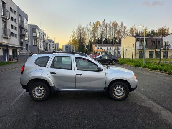 2016 Renault Duster I Рестайлинг, серый, 900000 рублей - вид 3