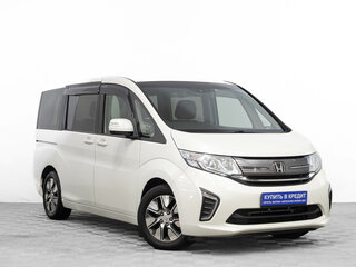 Honda Stepwgn V