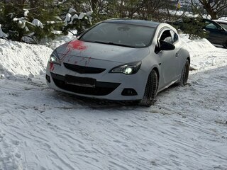 2012 Opel Astra GTC J Рестайлинг, белый, 780000 рублей, вид 2