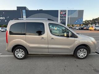 2010 Citroen Berlingo II, бежевый, 620000 рублей, вид 4