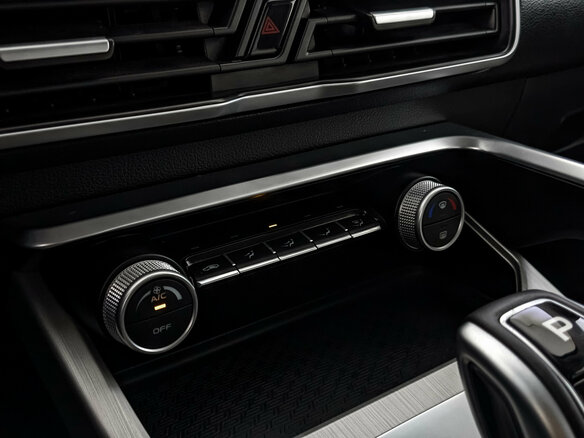 2021 Geely Coolray I, серый, 1620000 рублей - вид 25
