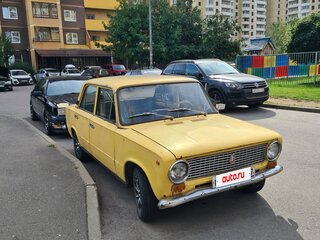 1975 Lada (ВАЗ) 2101 21011, жёлтый, 90000 рублей, вид 2