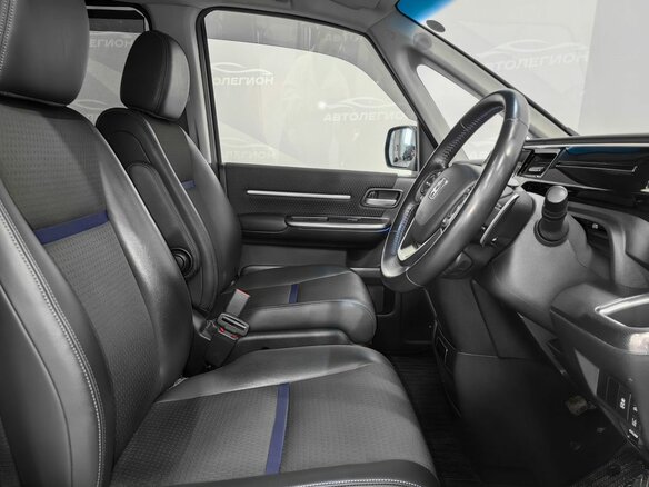 2020 Honda Stepwgn Spada V Рестайлинг, серый, 2700000 рублей - вид 9