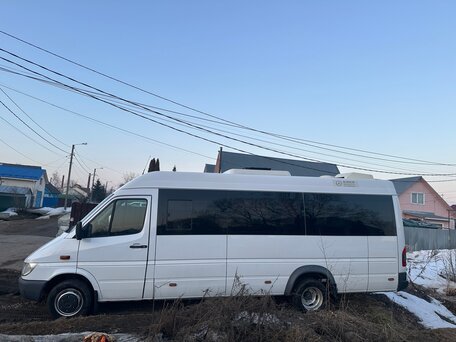 2017 Mercedes-Benz Sprinter Classic, белый, 1790000 рублей, вид 3