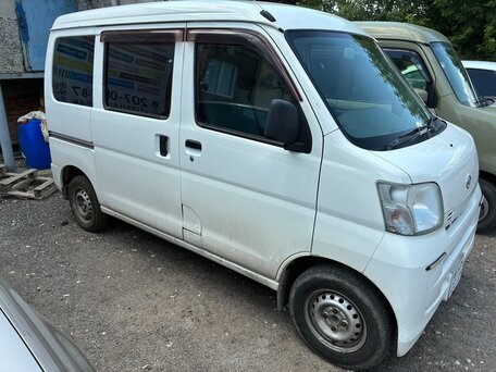 2017 Daihatsu Hijet 4AT X, белый, 650000 рублей, вид 3
