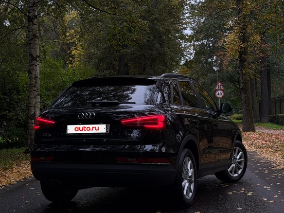 2017 Audi Q3 I (8U) Рестайлинг, чёрный, 2000000 рублей - вид 3