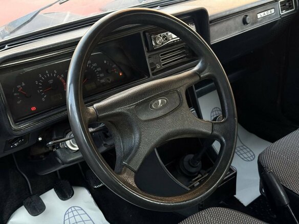 2008 Lada (ВАЗ) 2107, красный, 80000 рублей - вид 17