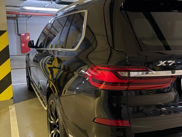 2020 BMW X7 30d I (G07), чёрный, 8700000 рублей - вид 15