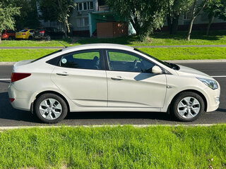 2014 Hyundai Solaris I Рестайлинг, бежевый, 859000 рублей, вид 5