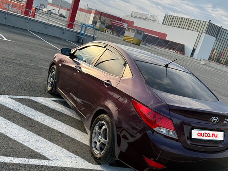 2011 Hyundai Solaris I, фиолетовый, 590000 рублей, вид 5