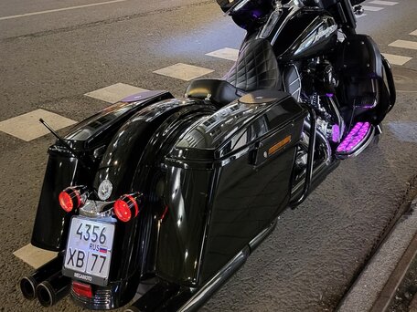 2013 Harley-Davidson Street Glide, чёрный, 1299000 рублей, вид 3