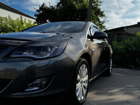 2011 Opel Astra J, серый, 680000 рублей - вид 6