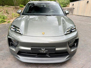 2025 Porsche Macan 4 II, зелёный, 12200000 рублей, вид 2