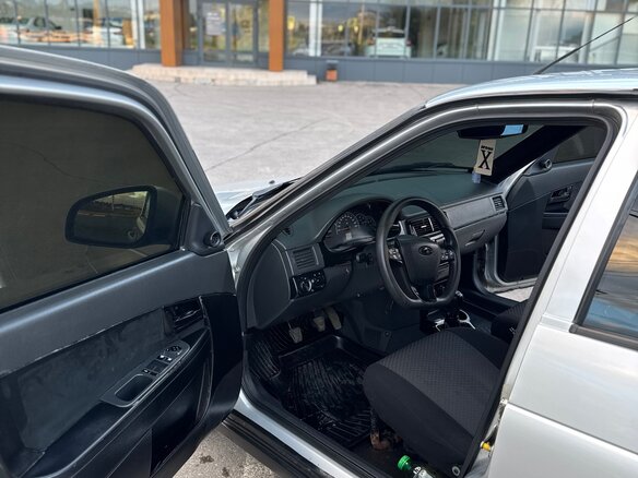 2012 Lada (ВАЗ) Priora I, серебристый, 325000 рублей - вид 11