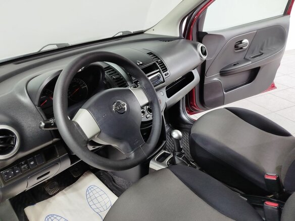 2012 Nissan Note I Рестайлинг, красный, 650000 рублей - вид 20