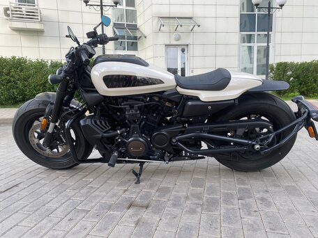 2022 Harley-Davidson Sportster S, белый, 1455000 рублей, вид 2