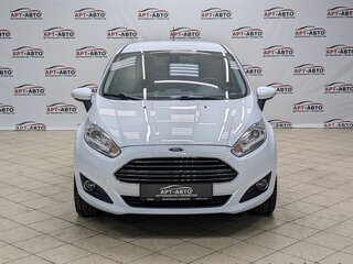 2017 Ford Fiesta Mk6 Рестайлинг, белый, 949000 рублей, вид 2