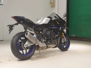 2026 Yamaha YZF-R1M, чёрный, 3256000 рублей, вид 5
