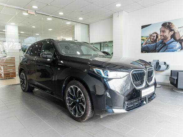 2024 BMW X3 20d xDrive IV (G45/G48), чёрный, 10400000 рублей - вид 1