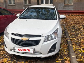 2013 Chevrolet Cruze I Рестайлинг, белый, 900000 рублей, вид 1