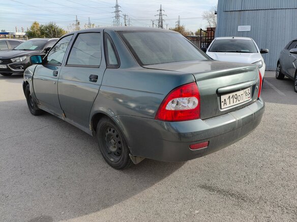 2007 Lada (ВАЗ) Priora I, зелёный, 105000 рублей - вид 1