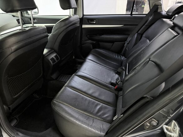 2010 Subaru Outback IV, серый, 1445000 рублей - вид 12