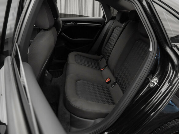 2015 Audi A3 III (8V), чёрный, 1550000 рублей - вид 11