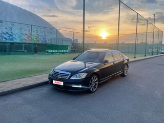 2006 Mercedes-Benz S-Класс 550 Long V (W221), чёрный, 1190000 рублей, вид 2