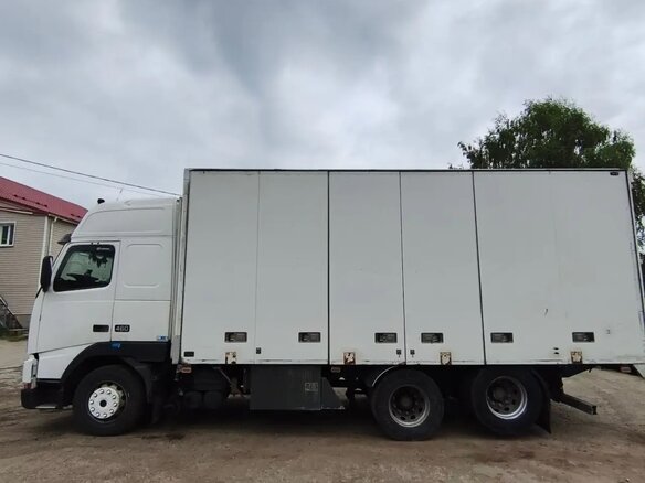 1999 Volvo FH, белый, 1750000 рублей - вид 3