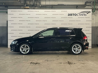 2013 Volkswagen Golf VII, чёрный, 949000 рублей, вид 2