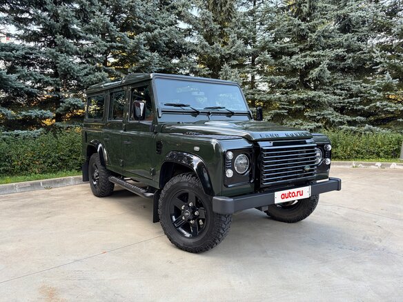 2013 Land Rover Defender 110 I Рестайлинг, зелёный, 7000000 рублей - вид 2