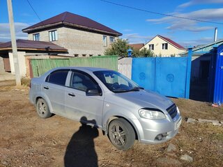 2010 Chevrolet Aveo I Рестайлинг, серебристый, 410000 рублей, вид 4