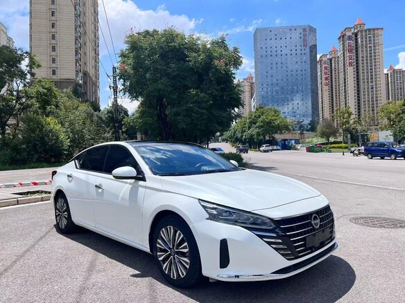 2023 Nissan Altima VI (L34) Рестайлинг, белый, 1624000 рублей - вид 2