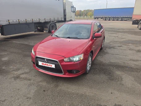 2013 Mitsubishi Lancer X Рестайлинг, красный, 900000 рублей, вид 1