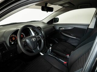2011 Toyota Corolla X (E140, E150) Рестайлинг, чёрный, 998000 рублей, вид 5