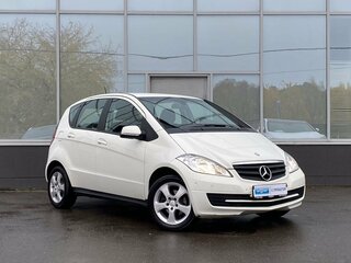 2011 Mercedes-Benz A-Класс 180 II (W169) Рестайлинг, белый, 809000 рублей, вид 3
