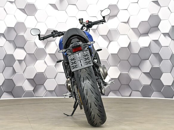 2023 Yamaha XSR900, синий, 999000 рублей - вид 5
