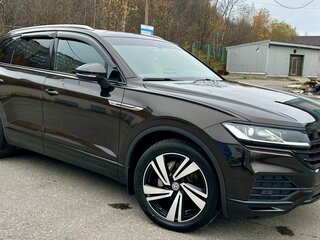 2019 Volkswagen Touareg III, коричневый, 5890000 рублей, вид 5