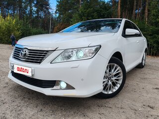 2014 Toyota Camry VII (XV50), белый, 1785000 рублей, вид 1