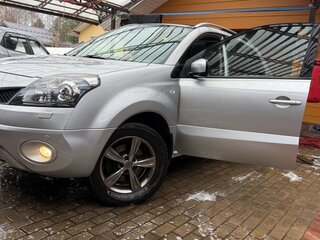 2011 Renault Koleos I, серый, 850000 рублей, вид 2