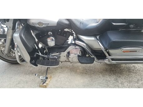 2003 Harley-Davidson Electra Glide, серебристый, 829000 рублей, вид 4