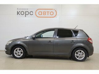 2010 Kia Ceed I Рестайлинг, серебристый, 649000 рублей, вид 2