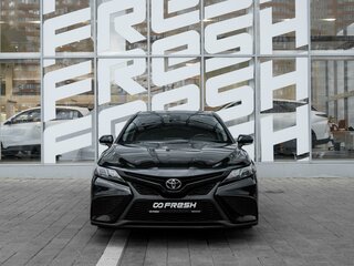 2021 Toyota Camry VIII (XV70) Рестайлинг, чёрный, 2580000 рублей, вид 3