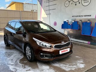 2017 Kia Ceed II Рестайлинг, коричневый, 500000 рублей, вид 3
