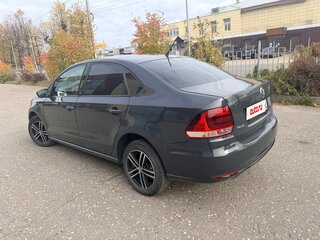 2016 Volkswagen Polo V Рестайлинг, серый, 1020000 рублей, вид 5
