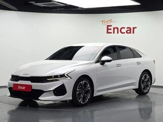 2022 Kia K5 III, белый, 2150000 рублей, вид 1