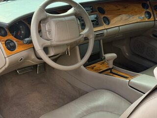 1994 Buick Riviera VIII, бежевый, 1000000 рублей, вид 3