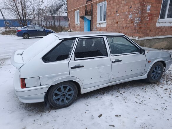 2009 Lada (ВАЗ) 2114, серебристый, 80000 рублей - вид 2