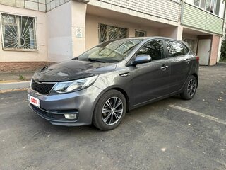 2016 Kia Rio III Рестайлинг, серый, 1030000 рублей, вид 1