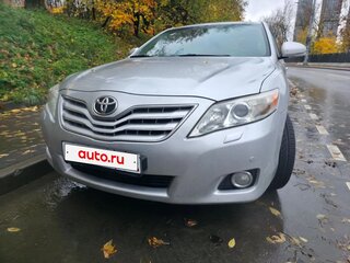2009 Toyota Camry VI (XV40) Рестайлинг, серебристый, 1300000 рублей, вид 2